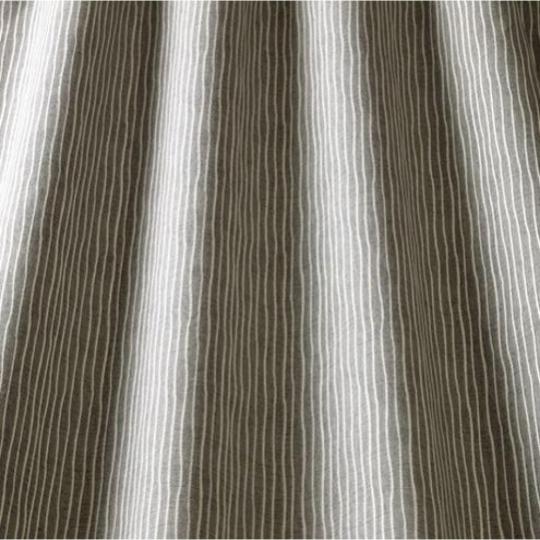 bavlna vintage country klasika rustikalna latka textil zavesy doplnky tapety dekorativny vankus vankus kreslo stolicka vzorovane pruzkovane bytovy dizajn seda.jpg